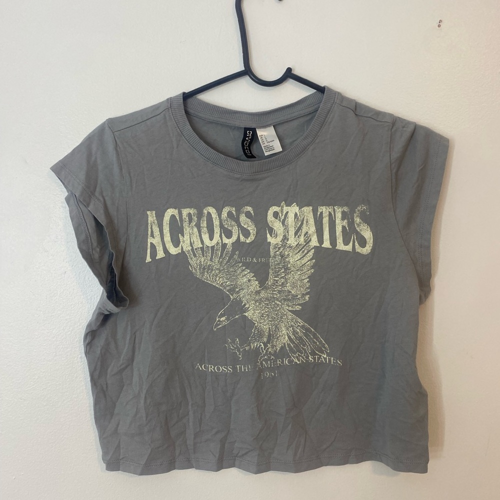 grey graphic top